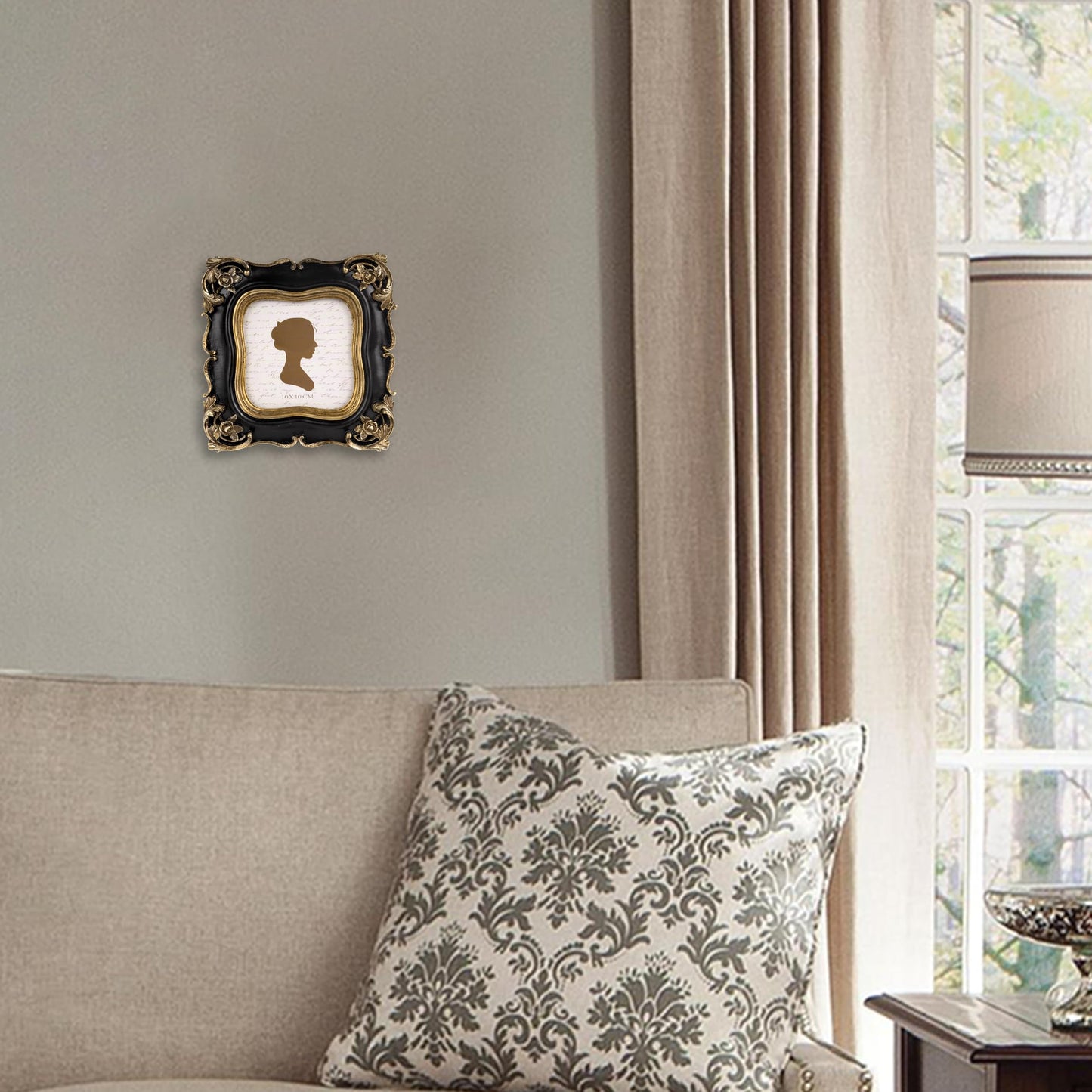 Sunlit Vintage Small Picture Frame 2.5x3.5 Inch, Antique Mini Polaroid Photo Frames with Glass Front, Luxury Wallet Size Picture Frames, Tiny Photo Frames Display Tabletop Wall Hanging Gift Ideas, Gold